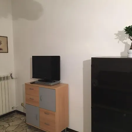Apartment Govone 68 Milan